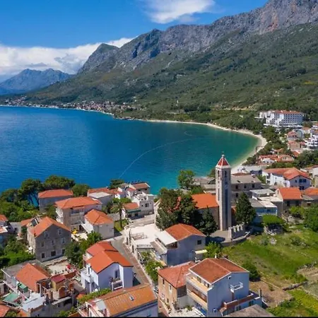 Nikola Apartment Gradac (Split-Dalmatia)