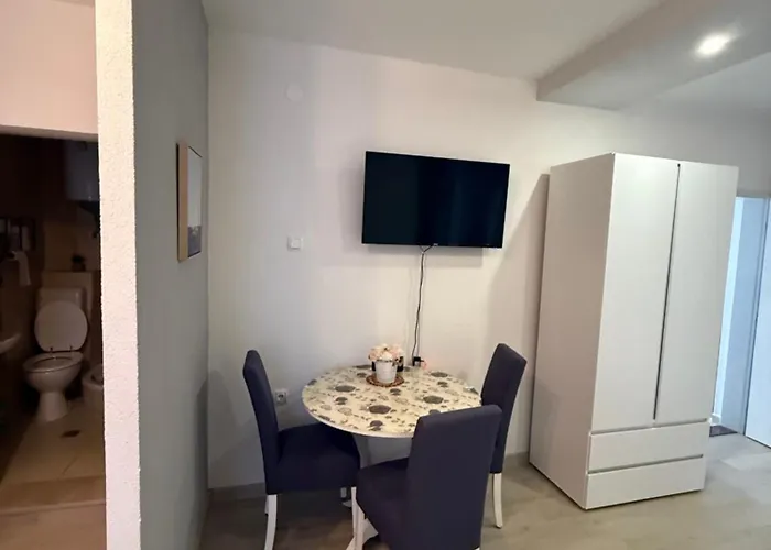 Apartamento Nikola Gradac (Split-Dalmatia)